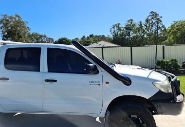 TAZZMAN Stainless Steel Snorkel Powder Coated Black STAINLESS to suit TOYOTA  HILUX N70  3/05 - 9/15