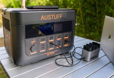 AusTuff 1200 POWER STATION - 1075Wh / 25.6V 42Ah (equivalent to 12.8V 84Ah)
