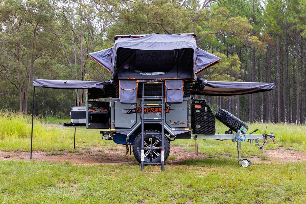 AusTuff Double Hard Shell Roof Top Tent